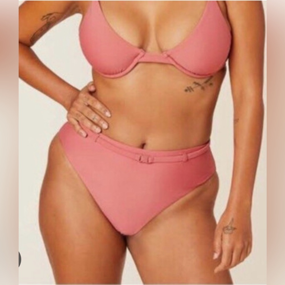 Andie Swim The Sicily Bikini Top and The Riviera High Waisted Punch Pink Small